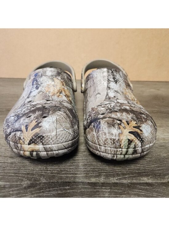 Crocs Classic Lined RealTree Edge Clogs Chocolate Camo Men's 10 - Women's 12 - Picture 3 of 10